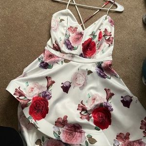 Cute Spring Floral dress. Size 1x